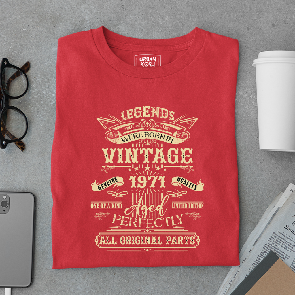 Legends Were Born in Vintage 1971 Premium Unisex T-Shirt