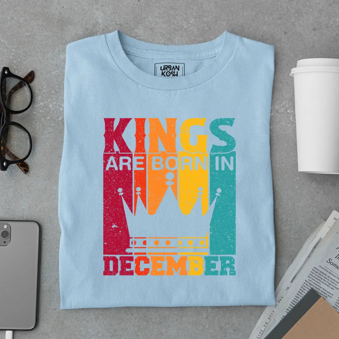 Vintage Kings are Born in December Limited Edition Premium Birthday T-Shirt
