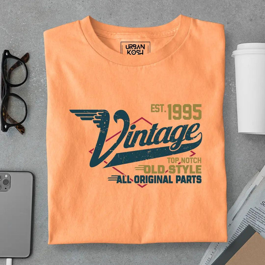 Vintage 1995 Old Style T-Shirt