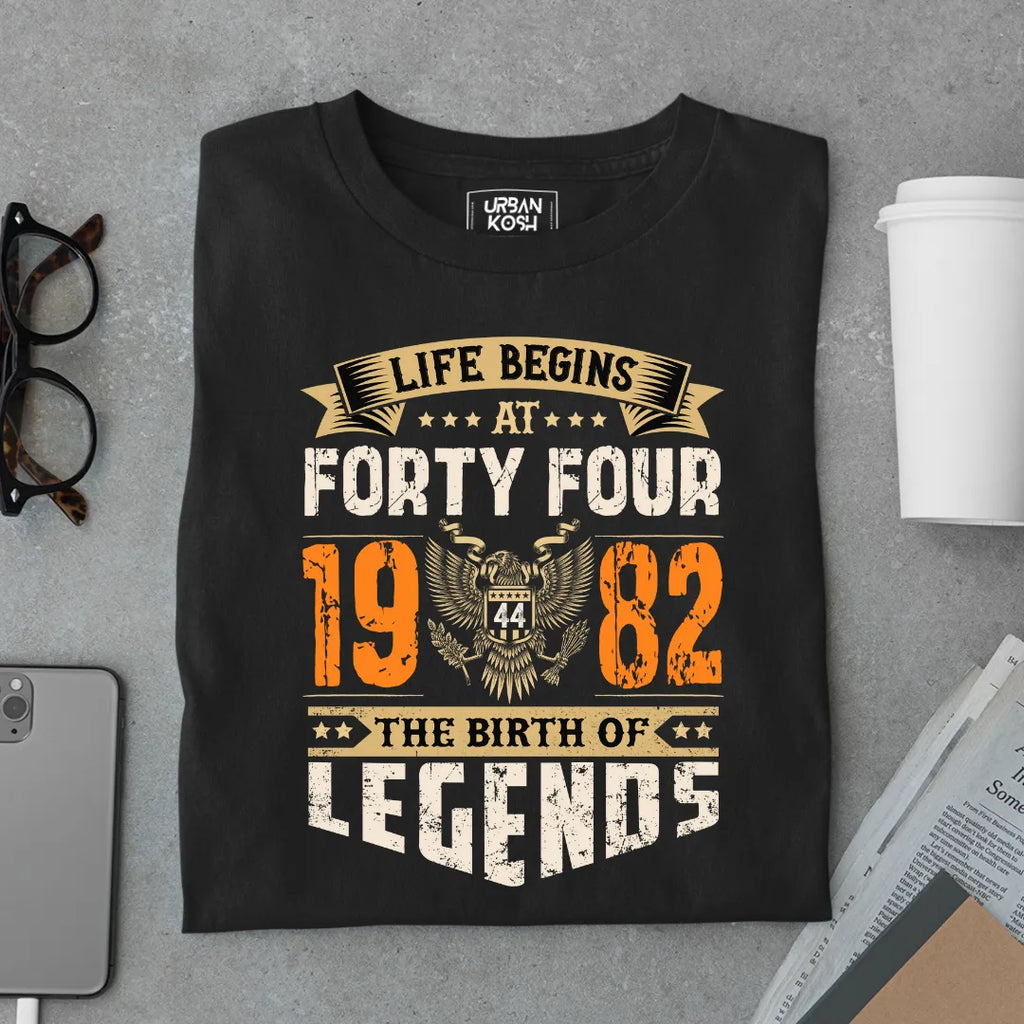 Life Begins at 44, 1982 The Birth of Legends Premium T-shirt