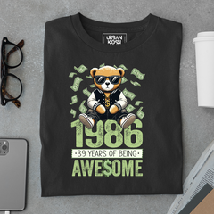 Teddy 1986, 39 Years of Being Awesome Premium Birthday T-Shirt