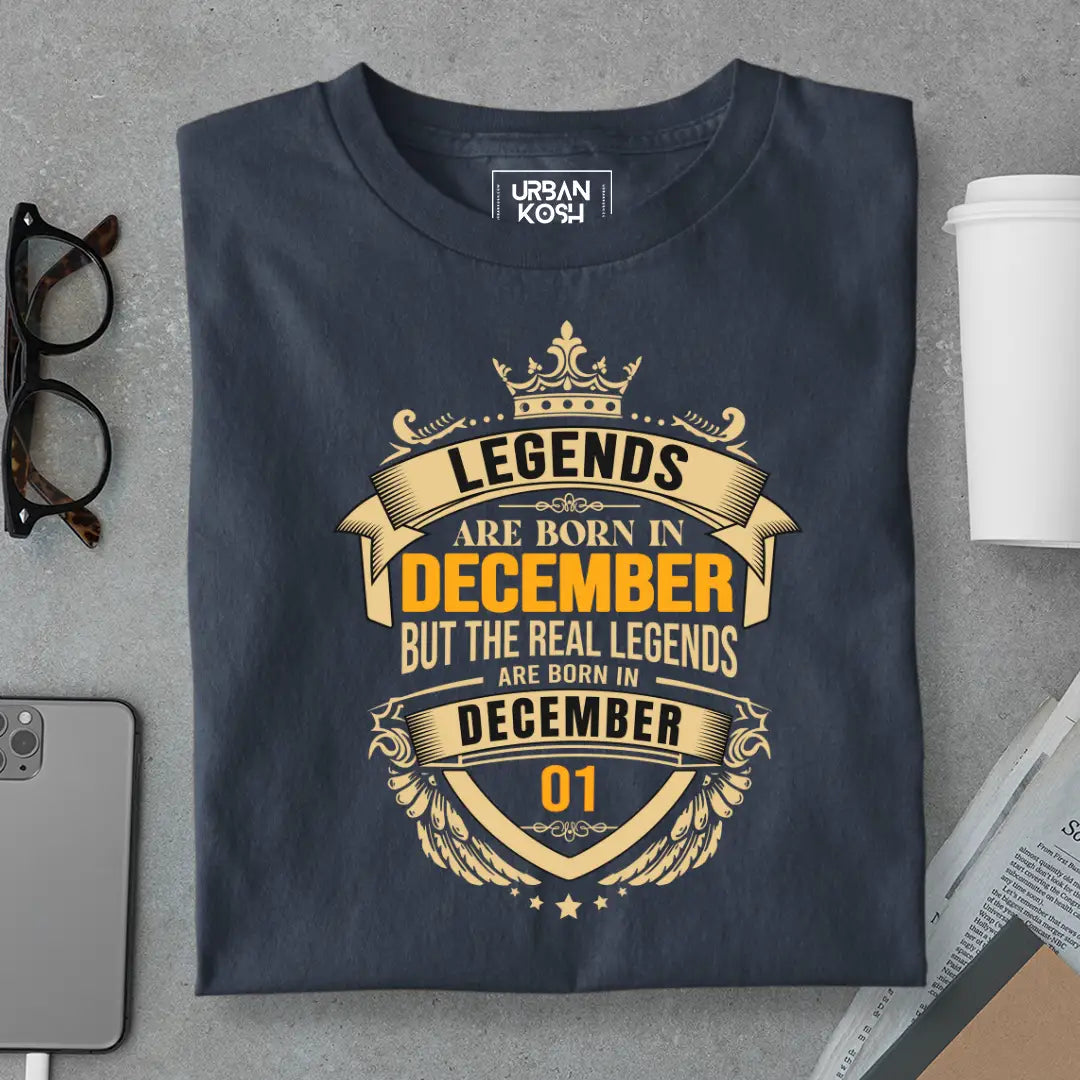 The Real Legends Are Born in December 01 T-Shirt