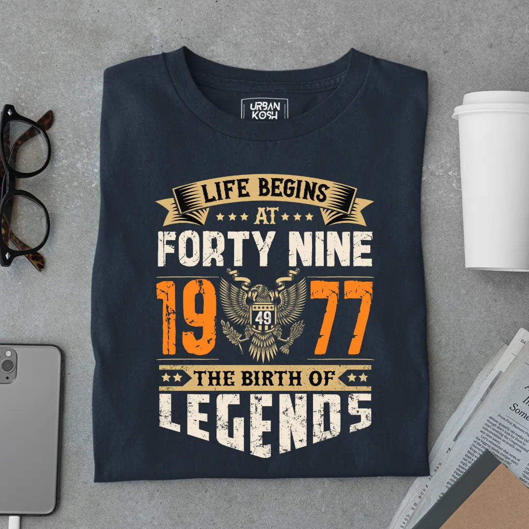 Life Begins at 49, 1977 The Birth of Legends Premium T-shirt