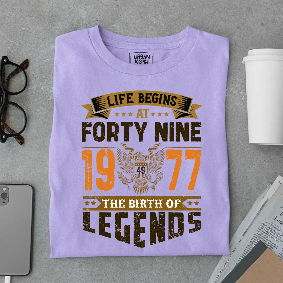 Life Begins at 49, 1977 The Birth of Legends Premium T-shirt
