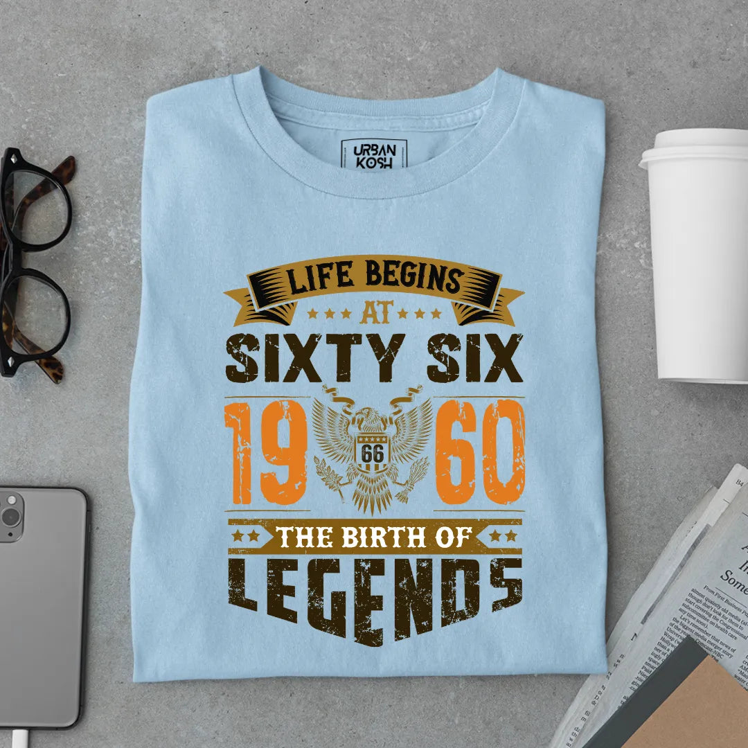 Life Begins at 66, 1960 The Birth of Legends Premium T-shirt