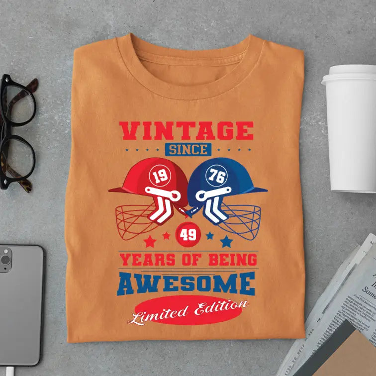 Vintage 1976 Limited Edition Retro Cricket Helmet T-Shirt – Premium Birthday Gift